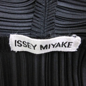 ISSEY MIYAKE イッセイミヤケ プリーツベスト M IM82-FE601 ブラック ポリエステル100% 日本製 PLEATS PLEASE プリーツプリーズの画像4
