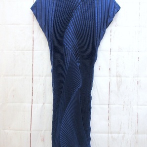 ISSEY MIYAKE イッセイミヤケ デザインワンピース 2 IM53FH004 ネイビー 日本製 PLEATS PLEASE プリーツプリーズの画像1