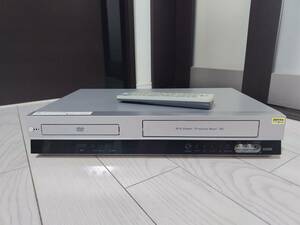 LG　DVCR‐B300　ビデオカセットレコーダー　DVDプレーヤー　2008年製