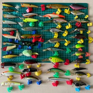  bus fishing .. lure set Daiwa other Old lure 42 piece set free shipping 