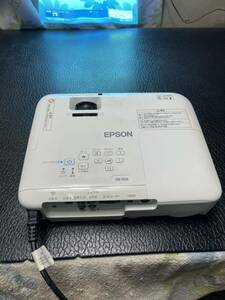 EPSON EB-SO4 プロジェクター 映像機器 /動作確認済【1円～】現状