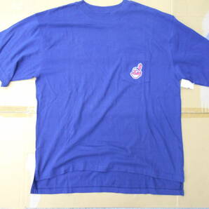 長期保管品 MLB メジャーリーグ インディアンス Tシャツ Lサイズ USサイズ？ クリックポストの画像1