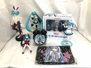 初音ミク　グッズ　つめあわせ　フィギュア　時計　Tシャツ　041955　※佐川急便にて発送