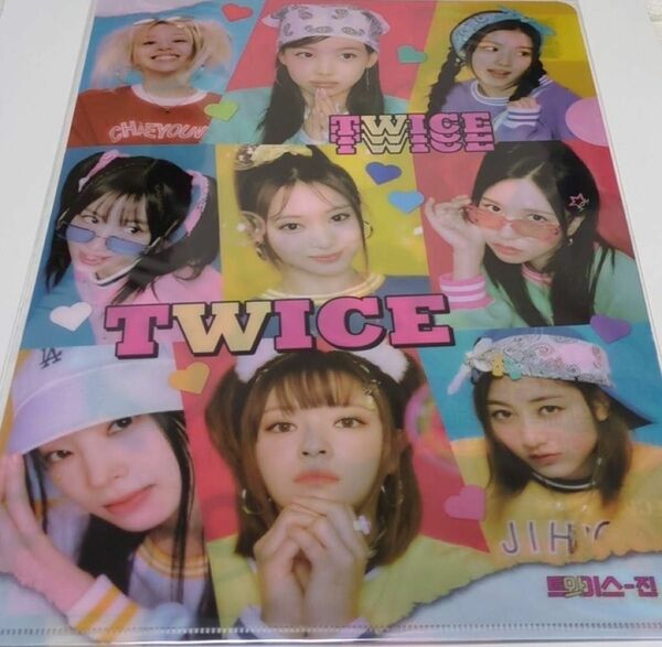 TWICE クリアファイル