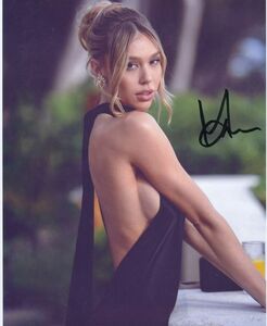 Alexis Ren★直筆サイン写真★証明書COA◆8882