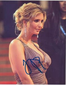 Ivanka Trumpi Van ka* playing cards * autograph autograph photograph * certificate COA*9506