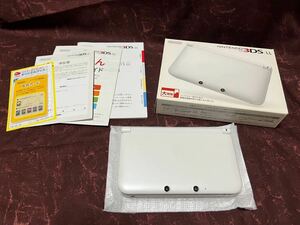 【画面劣化有】任天堂 ニンテンドー3DSLL ホワイトNintendo SPR-001 本体 外箱 説明書付属 