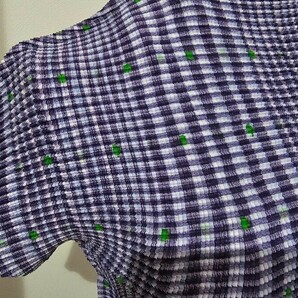 【未使用・美品】 me ISSEY MIYAKE  総柄トップス Tシャツ 半袖カットソー シャツ ミーバイイッセイミヤケ の画像6