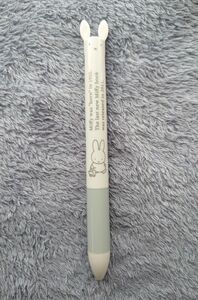 ミッフィー 2色ボールペン 耳ノックボールペン グレー MF722C