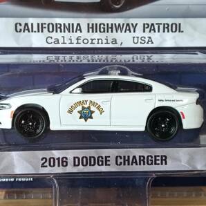 ■未開封■ GREENLIGHT 1/64 2016 DODGE CHARGER CALIFORNIA HIGHWAY PATROL グリーンライトの画像2