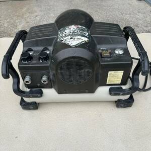 1000〜中古動作品■makita マキタ Air conditionerプレッサ 常圧 100V 60Hz専用 電動Tools 一般圧 AC2201 Used item■