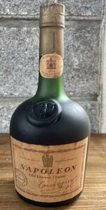 未開栓 COURVOISIER クルボアジェ NAPOLEON ナポレオン Old Liqueur Cognac オールドリカー コニャック 700ml 40%