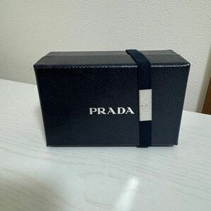 プラダ　PRADA 空箱　