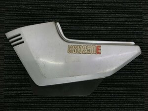 中古 純正部品 スズキ SUZUKI GSX250E KATANA 刀 カタナ GJ51B カバー フレーム レフト 47211-44400 管理No.40962