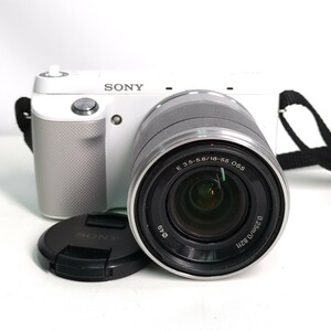 【動作品】SONY ソニー α NEX-F3 ズームレンズキット カメラ ホワイト T0423