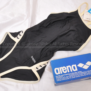 K1900-02■新品箱付 arena アリーナ スーパーフライバック パイピング女子スイミングスポーツ水着 ARN-8671W ブラック×ホワイト Mの画像3