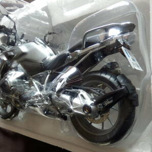 ★1円スタート★BMWオリジナル ミニカー バイク 1/10 R1200 GS サンダーグレーの画像3