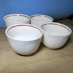 【雑貨】食器 しのぎ白磁 湯呑み 煎茶碗 4客セット 茶器 ホワイト 和食器来客用 