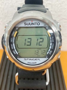 スント☆SUUNTO☆STINGER☆マルチファンクションダイバーズウオッチ☆FINLAND☆ラバーバンド☆電池交換済☆稼働品☆良品