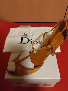 未使用！2980円〜　Dior　春物　チャーム付 サンダルパンプス　37 箱付属品付き　