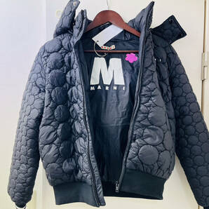 【K-26775】【1円〜】MARNI マルニ ナイロン ダウンジャケット 黒 サイズ160/72 他MARNI セーター、SATURDAY スウェットパンツ付の画像3