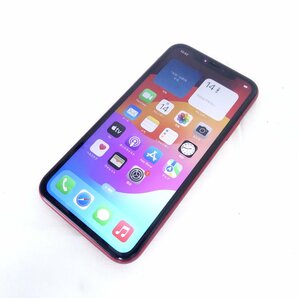 【送料無料】 iPhone11 プロダクトレッド 64GB バッテリー最大容量78% au版 SIMロック解除済 判定○ USED /2404Cの画像1