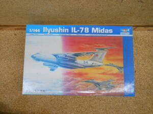 未組立■トランペッター 1/144 イリューシュン IL-78 空中給油機 プラモデル