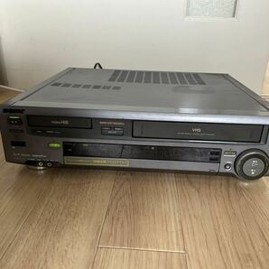 A81 SONY ソニー WV-TW1 VHSビデオデッキ ビデオカセットレコーダー Wデッキ の画像1