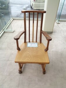 Art hand Auction 00BA003 Pick-up only [Shirarai Town, Hokkaido] Display item: Original, one-seater chair, one-of-a-kind item, handmade works, furniture, Chair, table, desk