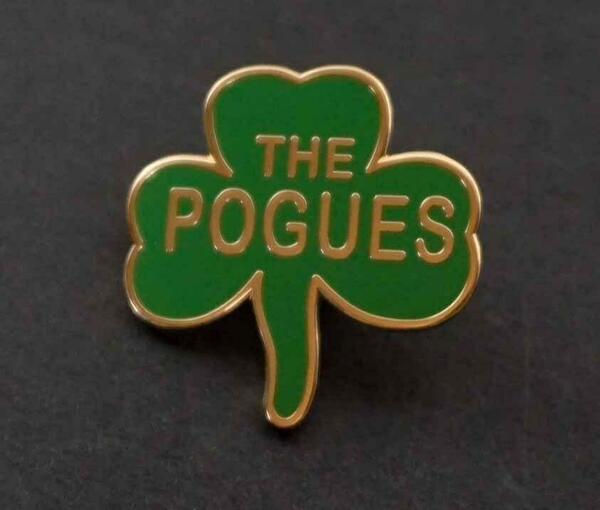 《緑三つ葉PG》新品『THE POGUES/ザ・ポーグス』■UK 三つ葉クローバー イギリス バント激渋■pin■ピンバッジ バッチ■ロックバンド.Music