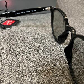 新品日本正規RayBan レイバン RB4258F 601/87 52 アジアンフィットサングラス 付属品完備 ケース黒の画像6