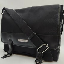 極美品 A4収納 バーバリーブラックレーベル BURBERRYBLACK LABEL メッセンジャーバッグ 斜め掛け ショルダー ノバチェック ブラック 黒_画像1