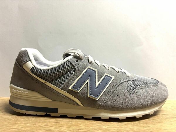 未使用 23.5cm D ニューバランス WL996CZ2 ライトグレー new balance