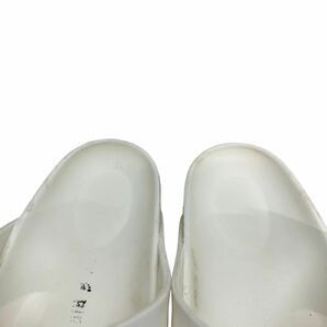 A512 BIRKENSTOCK ビルケンシュトック アリゾナ カジュアルシューズ サンダル 男女兼用 39 25cm ホワイトの画像9