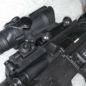 東京マルイ M4A1 MWS ガスブローバックマシンガン PEQ-16＆ACOG 海兵隊仕様 予備マグ1本＆ライフルケース付き M16 ガスブロ 米軍の画像4