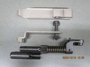 マキタ(Makita) ベルトサンダ 30mm 9031　のものと思われる部品 その4