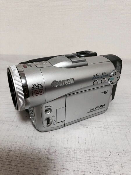 Canon ビデオカメラ　DM-FV M30