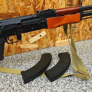 CYMA 電動ガン RPK アンブレイカブルカスタム？ スペア多弾マグ付 スリング付属 AK フルメタル 木製ストック 軽機関銃の画像7