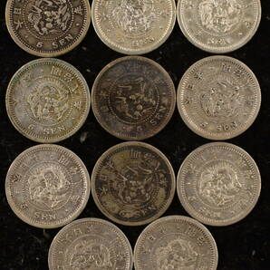 竜5銭銀貨 20枚 まとめて おまとめ 20銭 銀貨 古銭 コイン 硬貨の画像5