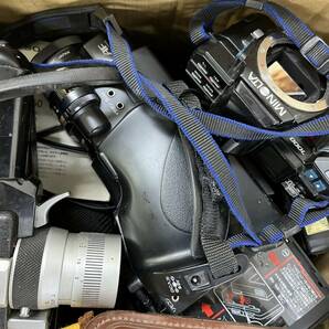 フィルムカメラ大量セット カメラ ボディ レンズ その他アクセサリーなどまとめ ジャンク D200の画像3