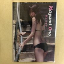 小野真弓 2009 HYPER トレカ アイドル グラビア カード 水着 ビキニ 025 タレント トレーディングカード_画像1