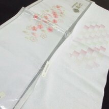 ★着物10★ 1円 化繊 縮緬 刺繍半衿 まとめて 四点 和装小物 [同梱可] ☆☆_画像2