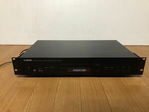 YAMAHA CD-S300 CDプレーヤー ヤマハ iPhone対応USB端子付き　動作確認済み