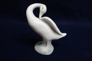 ★040876 リヤドロ LLADRO 白鳥 陶器人形 西洋磁器 置物★