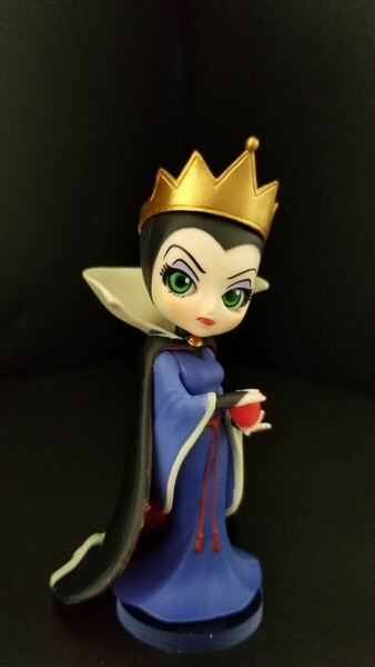 ディズニー Qposket Disney Characters petit Villains ヴィランズ 女王 用台座