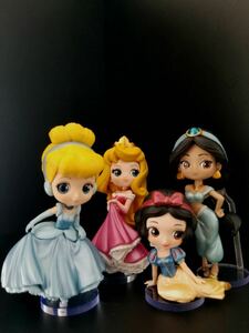 ディズニーキャラクターズ Q posket Disney Characters petit -Girls Festival- 白雪姫 オーロラ姫 ジャスミン シンデレラ 用台座