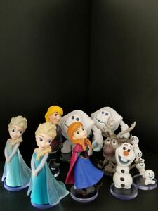 Disney ディズニーキャラクターズ ワールドコレクタブルフィギュア アナと雪の女王 5種 & メガワールドコレクタブル A&Bカラー2種 用台座