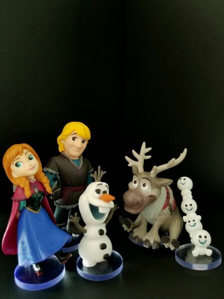 Disney ディズニーキャラクターズ ワールドコレクタブルフィギュア WCF ワーコレ アナと雪の女王 5種 用台座