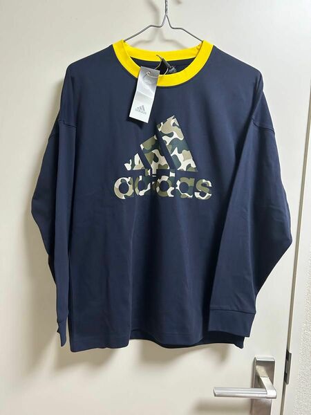 新品☆ アディダス　 ゆったり長袖Tシャツ 160