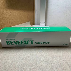 粘着性伸縮包帯 ベネファクト 3号（ベージュ、6巻入り、5.00cm×5m） 4113